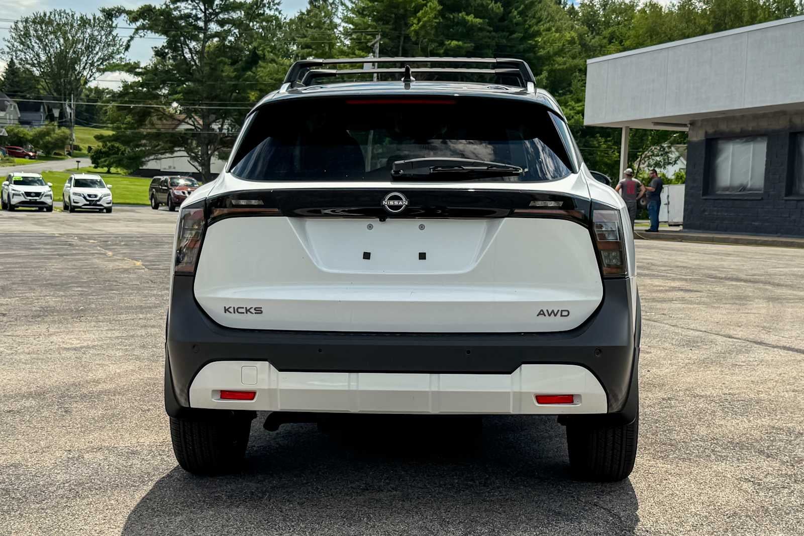 2026 Nissan Kicks SV