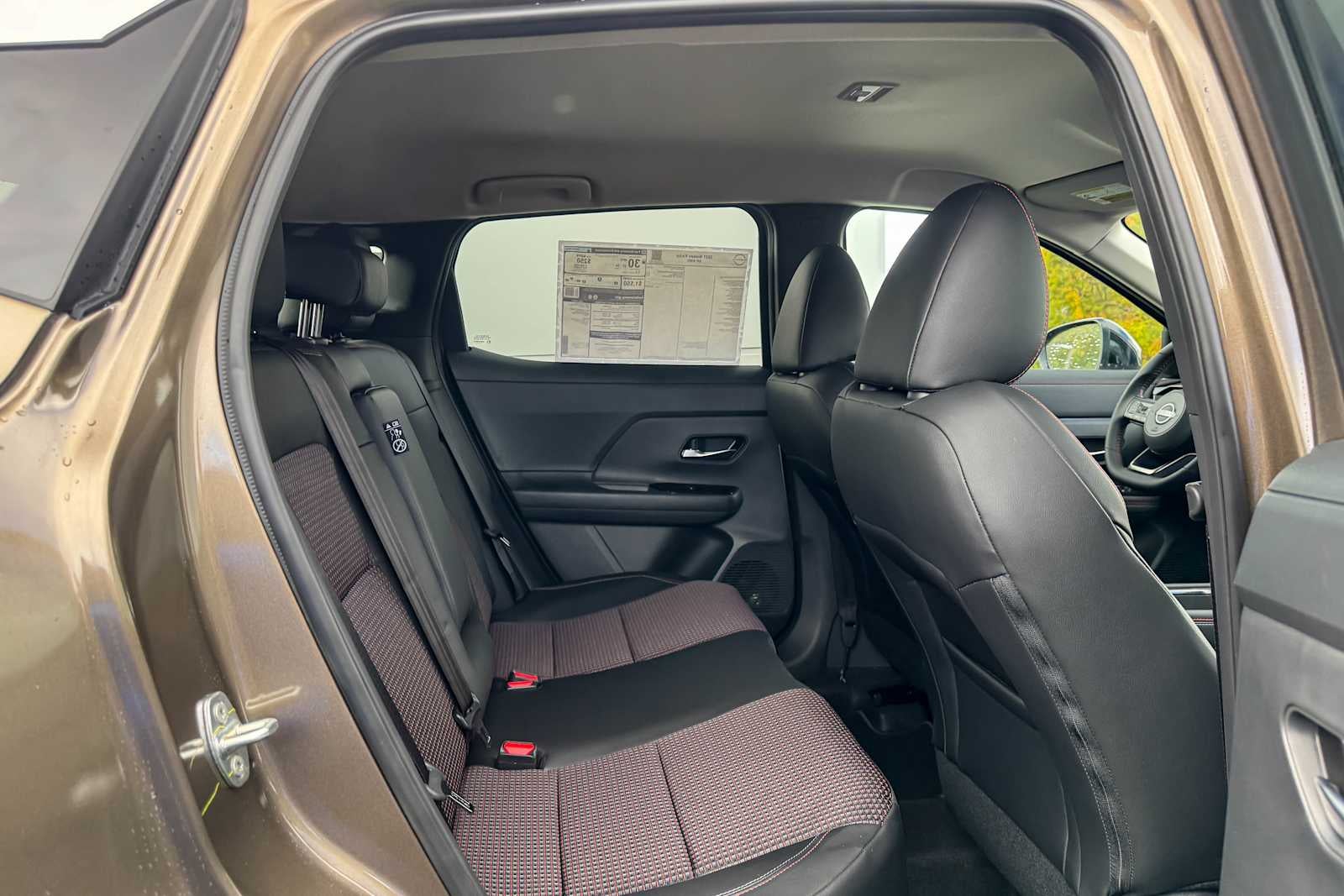 2027 Nissan Kicks SR