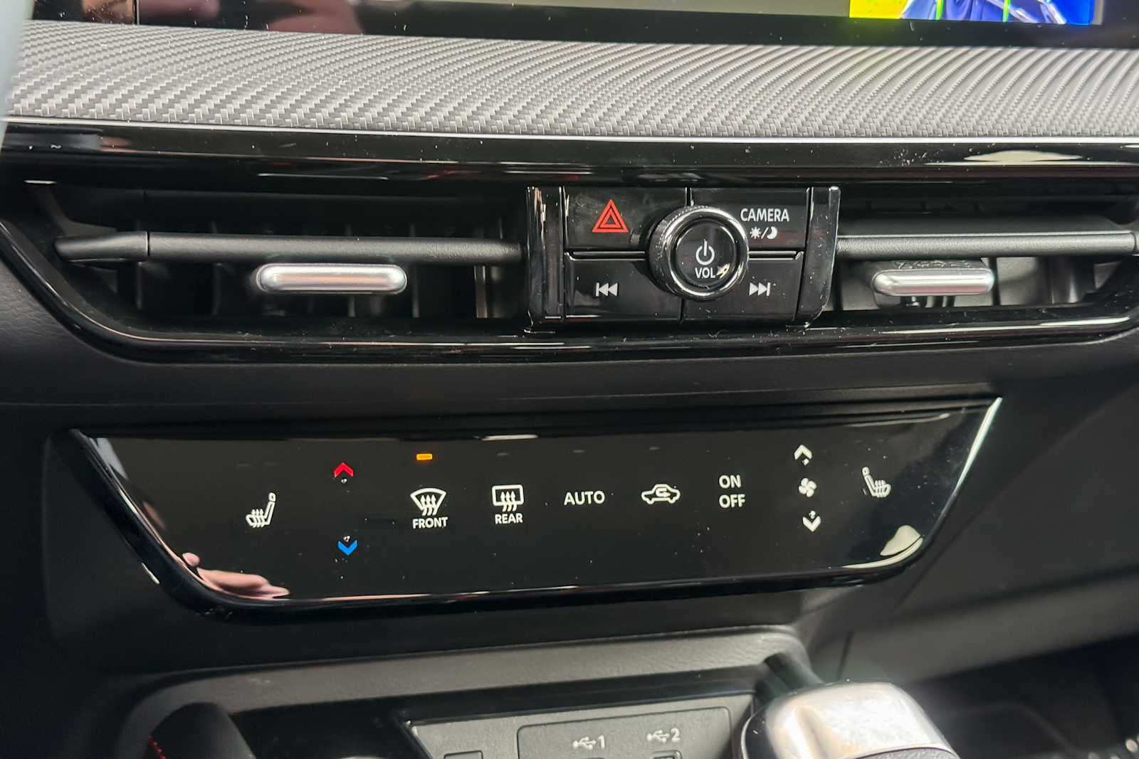 2027 Nissan Kicks SR