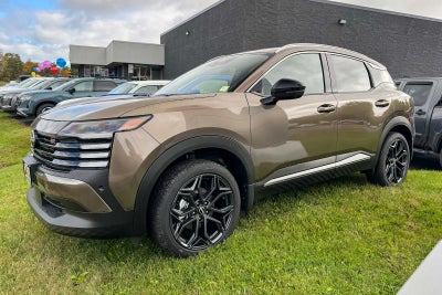 2027 Nissan Kicks SR
