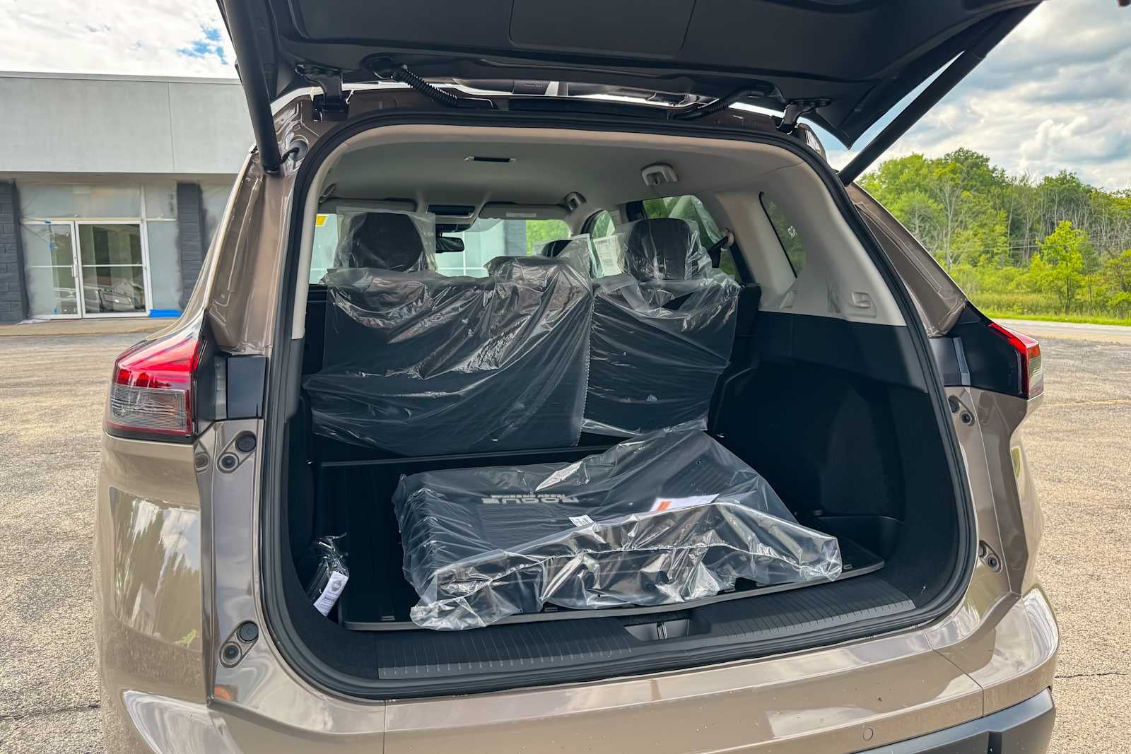 2026 Nissan Rogue Rock Creek®