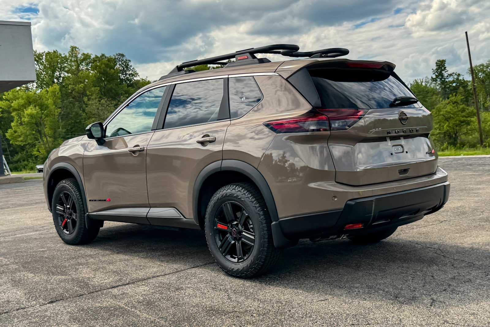 2026 Nissan Rogue Rock Creek®