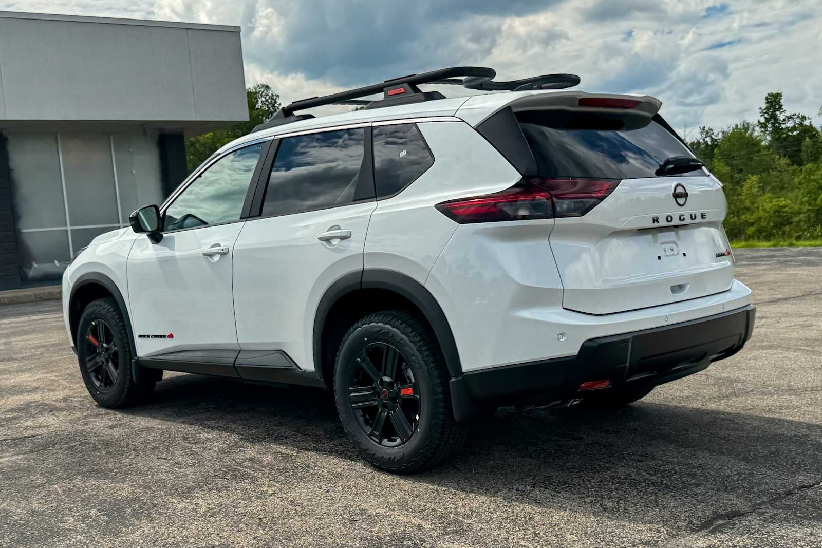 2026 Nissan Rogue Rock Creek®
