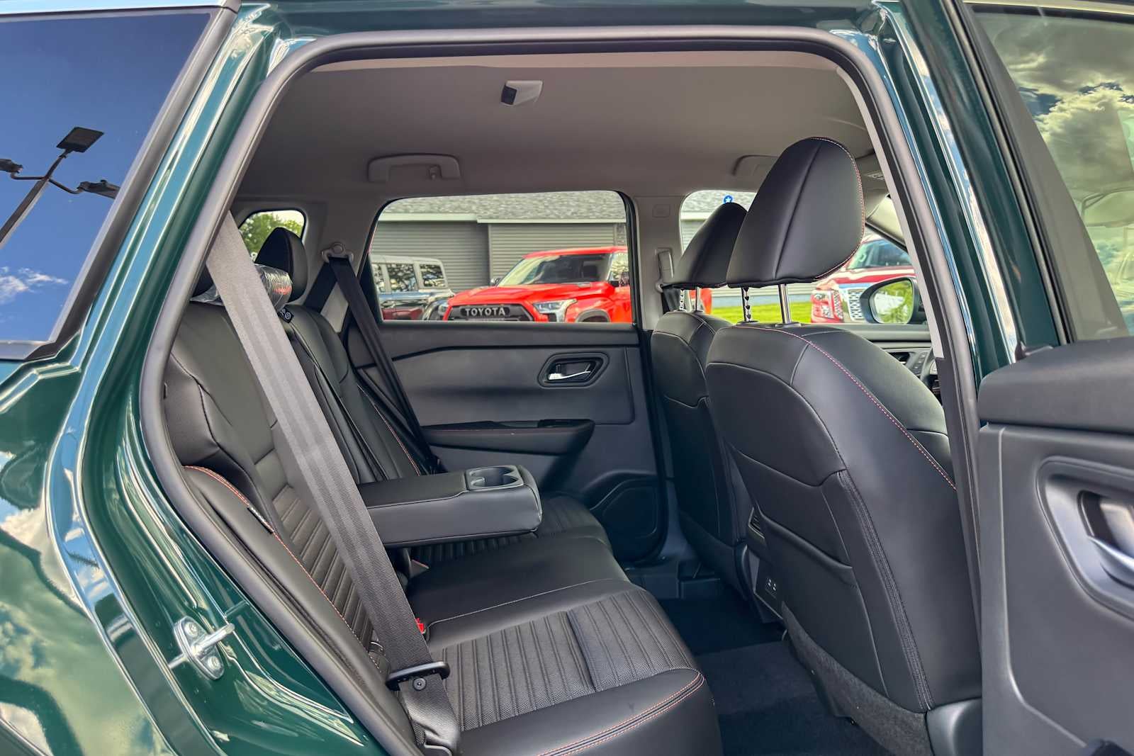 2026 Nissan Rogue Rock Creek®