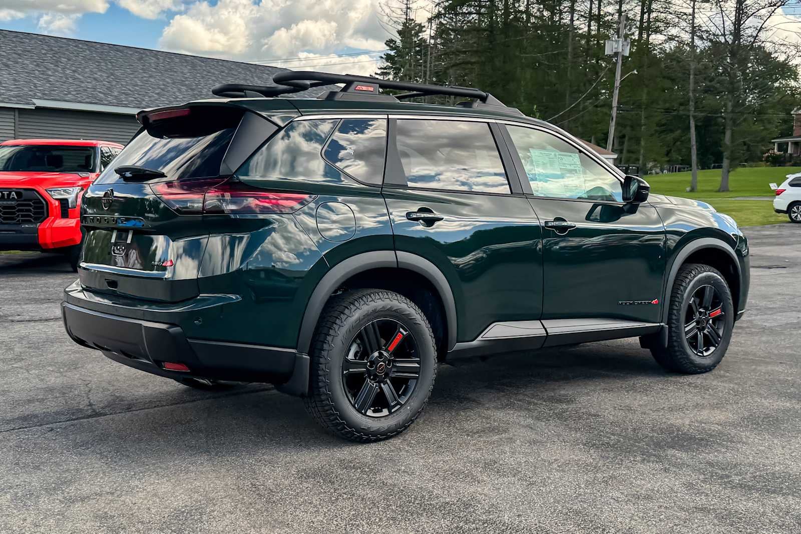 2026 Nissan Rogue Rock Creek®