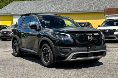 2025 Nissan Pathfinder Rock Creek®