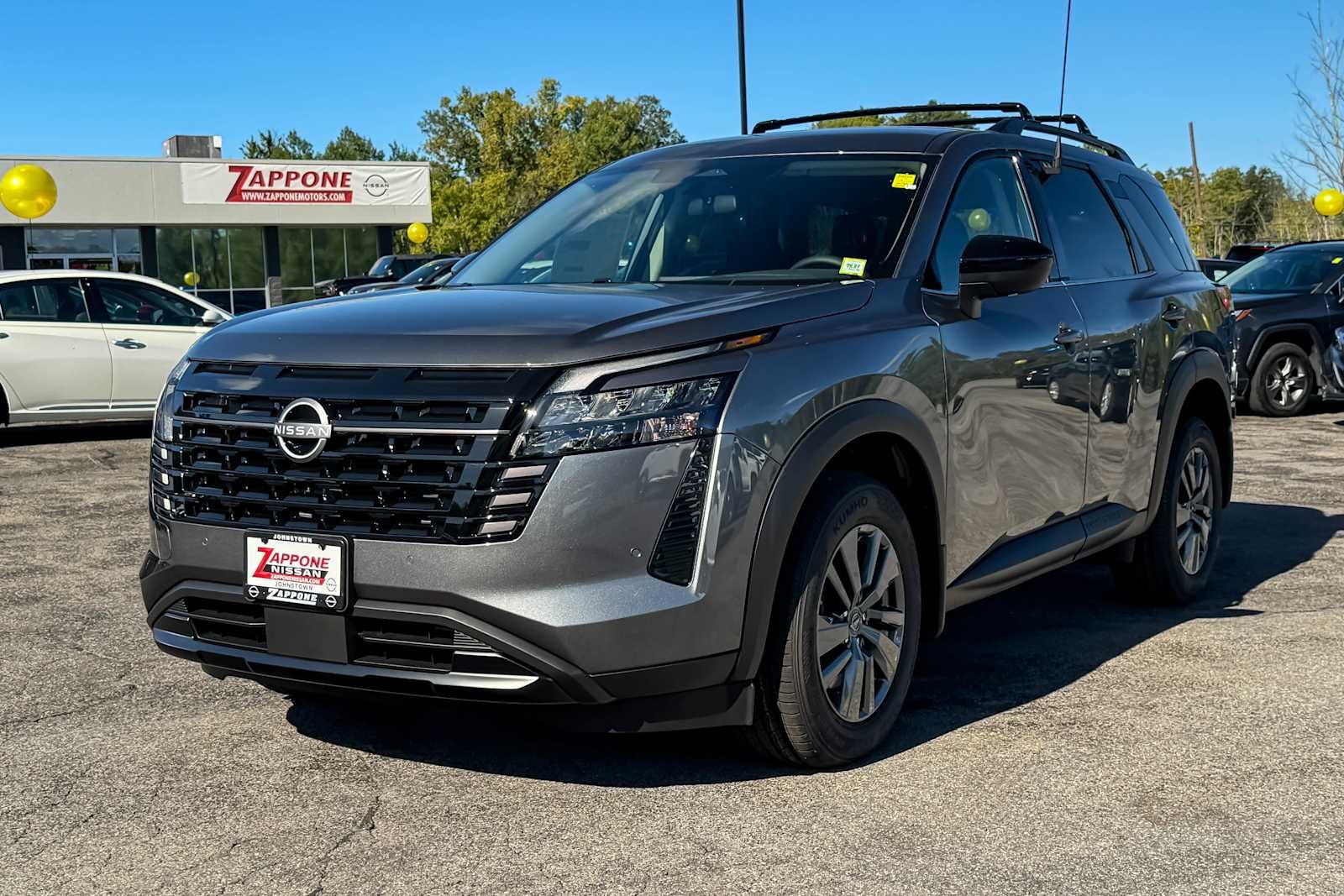 2026 Nissan Pathfinder SV