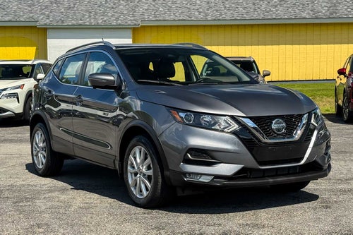 2022 Nissan Rogue Sport SV