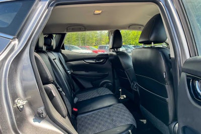 2022 Nissan Rogue Sport SV