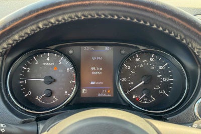 2022 Nissan Rogue Sport SV