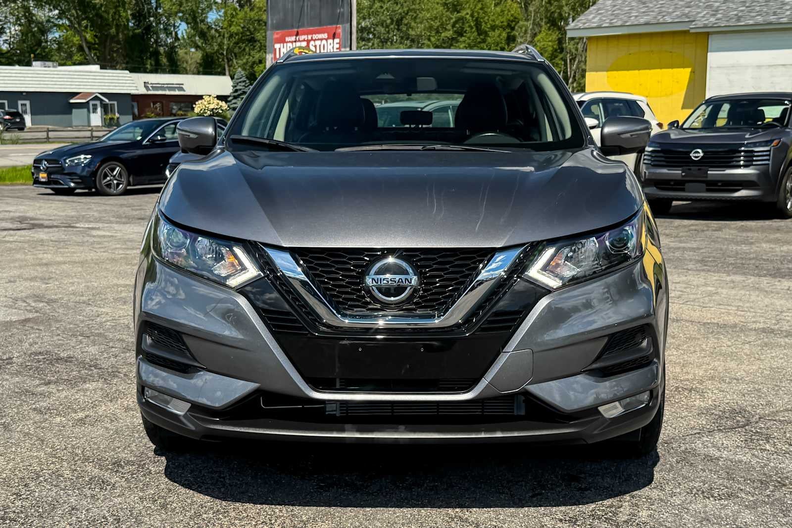 2022 Nissan Rogue Sport SV