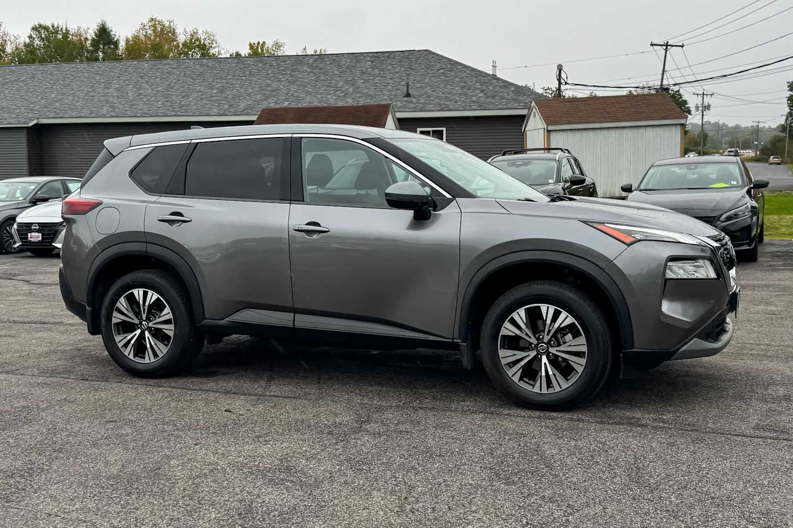 Used 2021 Nissan Rogue SV with VIN JN8AT3BB6MW204448 for sale in Johnstown, NY