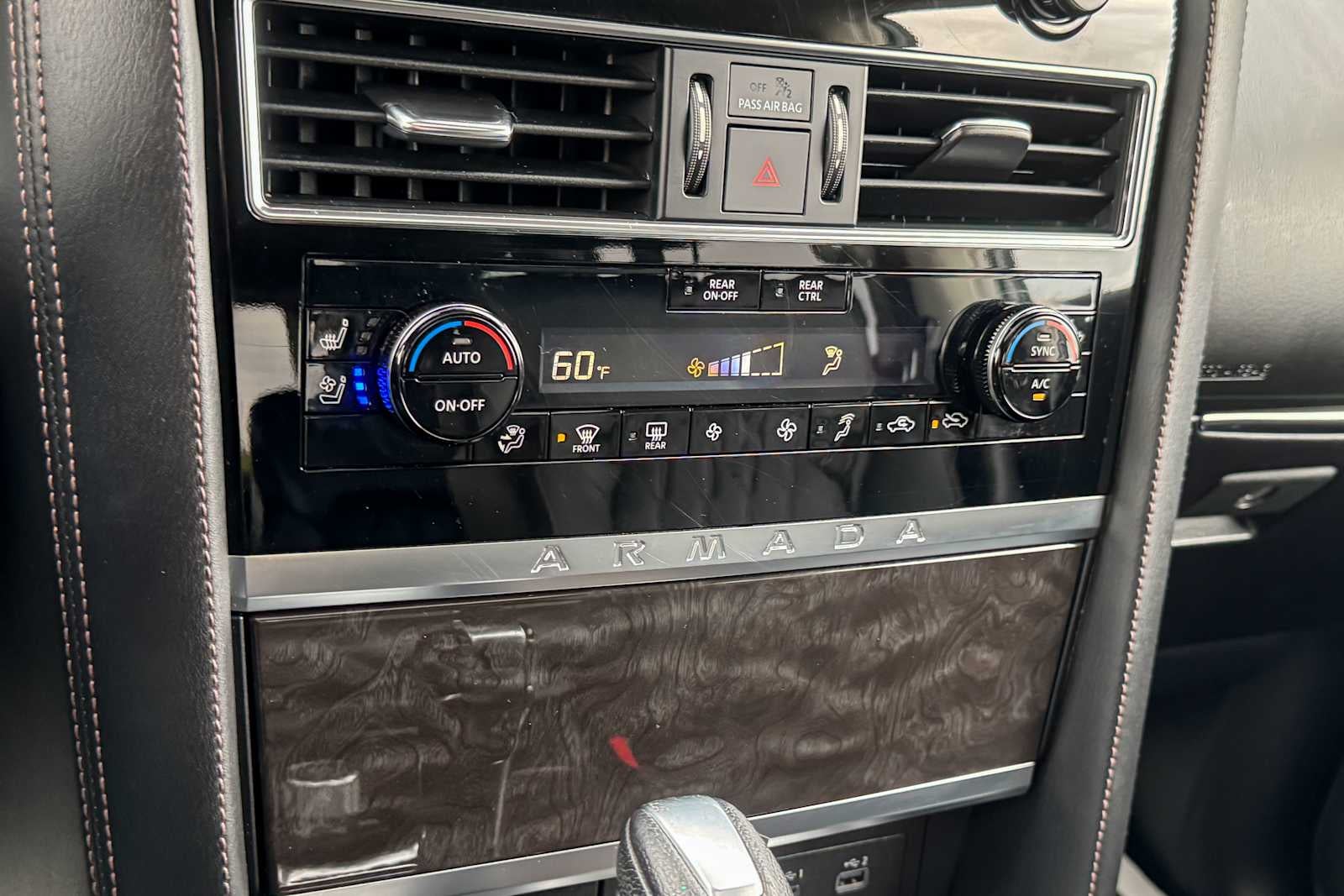 2023 Nissan Armada Platinum