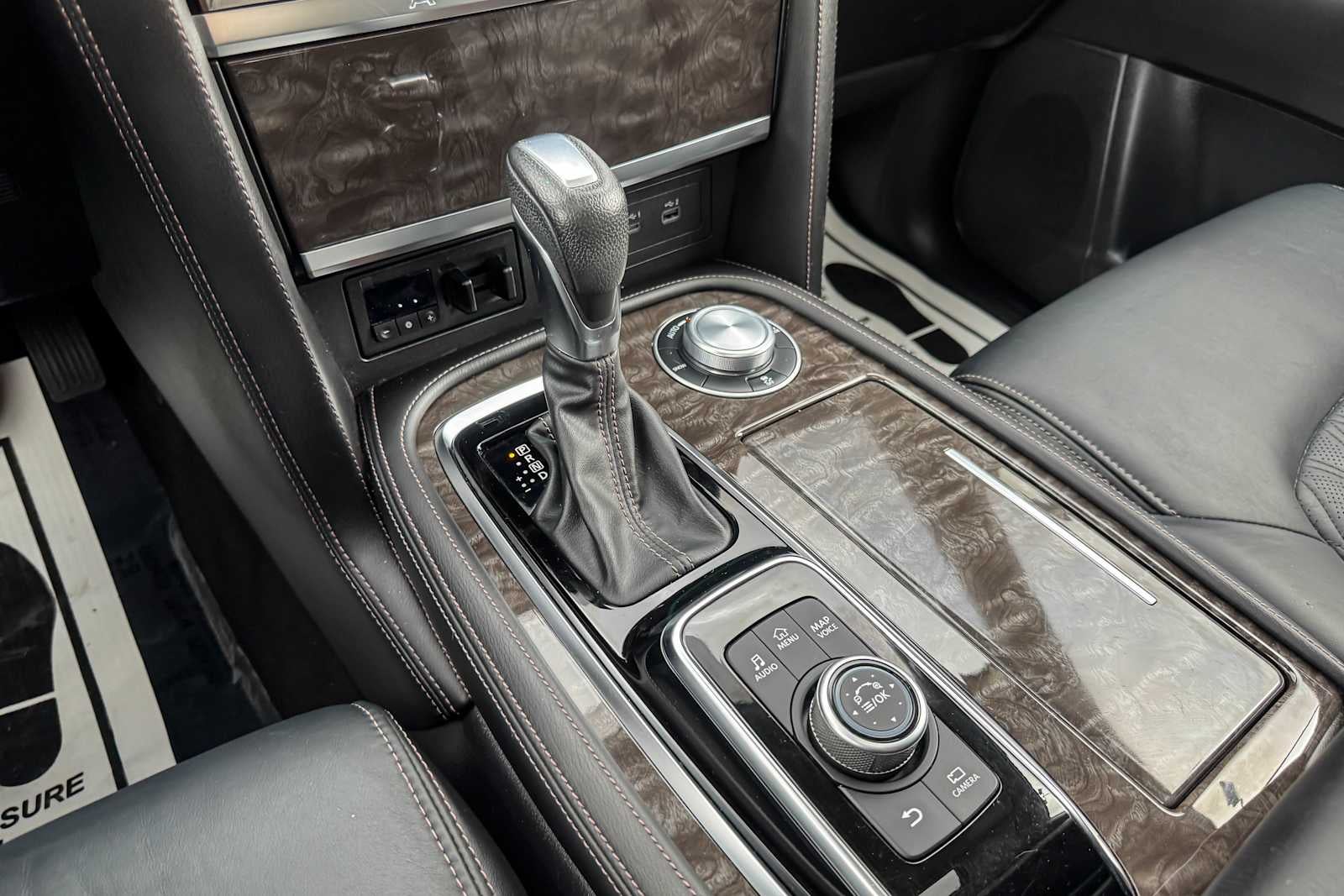 2023 Nissan Armada Platinum