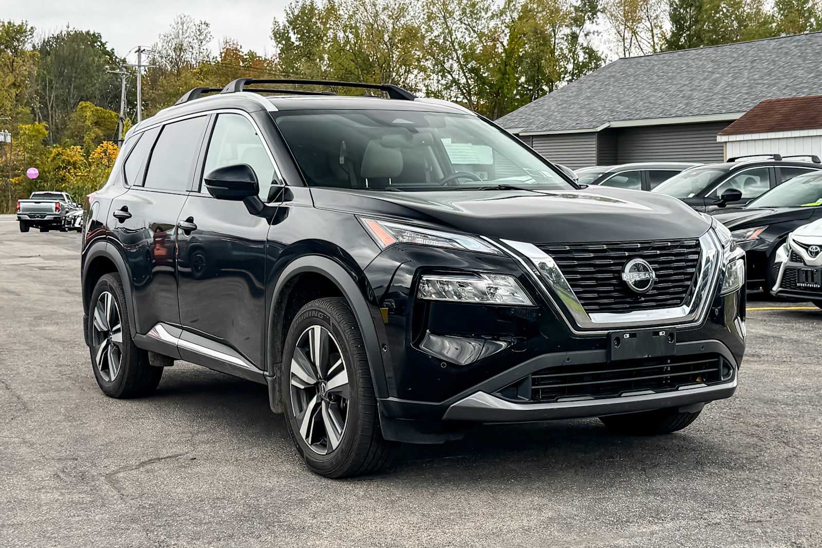 2023 Nissan Rogue SL