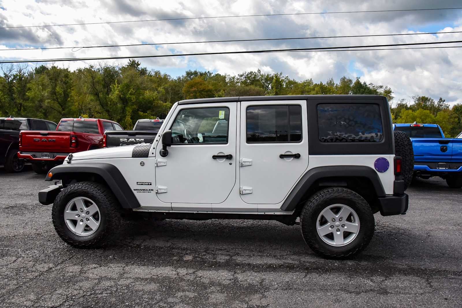 2017 Jeep Wrangler Unlimited Sport