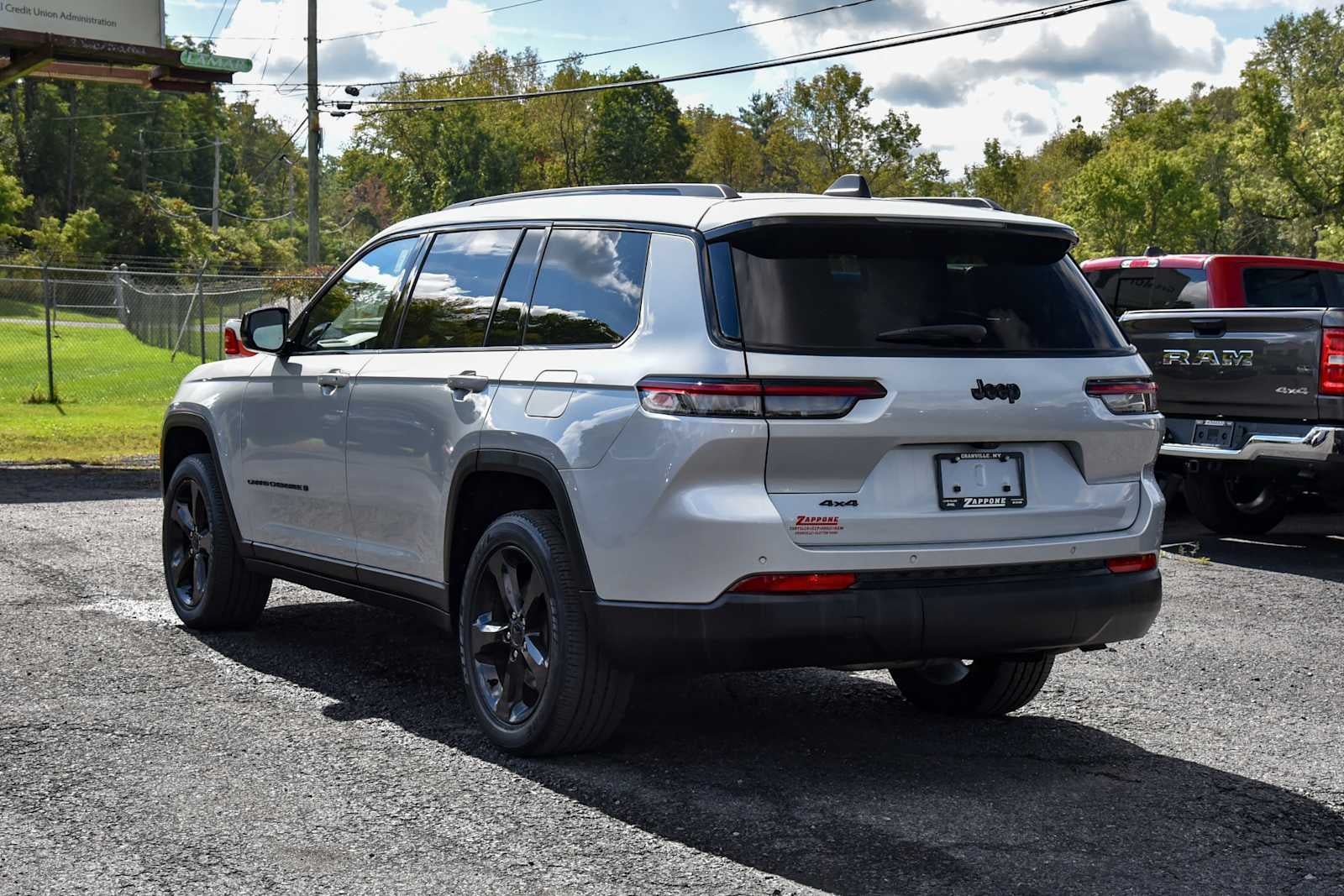 2023 Jeep Grand Cherokee L Altitude