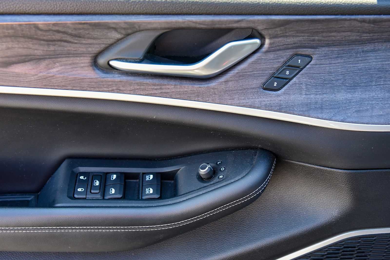 2022 Jeep Grand Cherokee 4xe Base