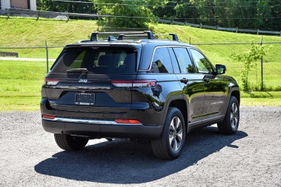 2022 Jeep Grand Cherokee 4xe Base