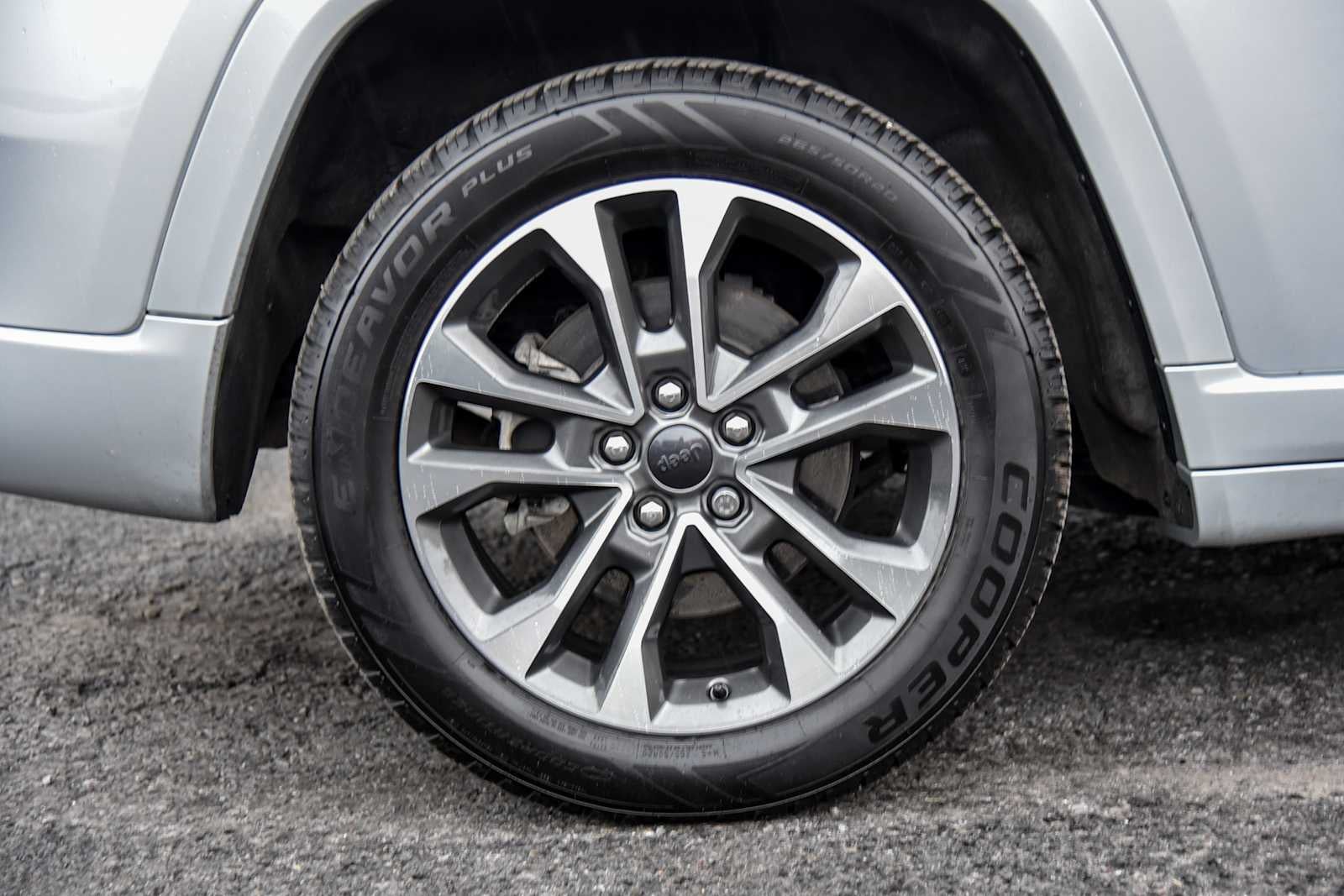 2023 Jeep Grand Cherokee 4xe Overland