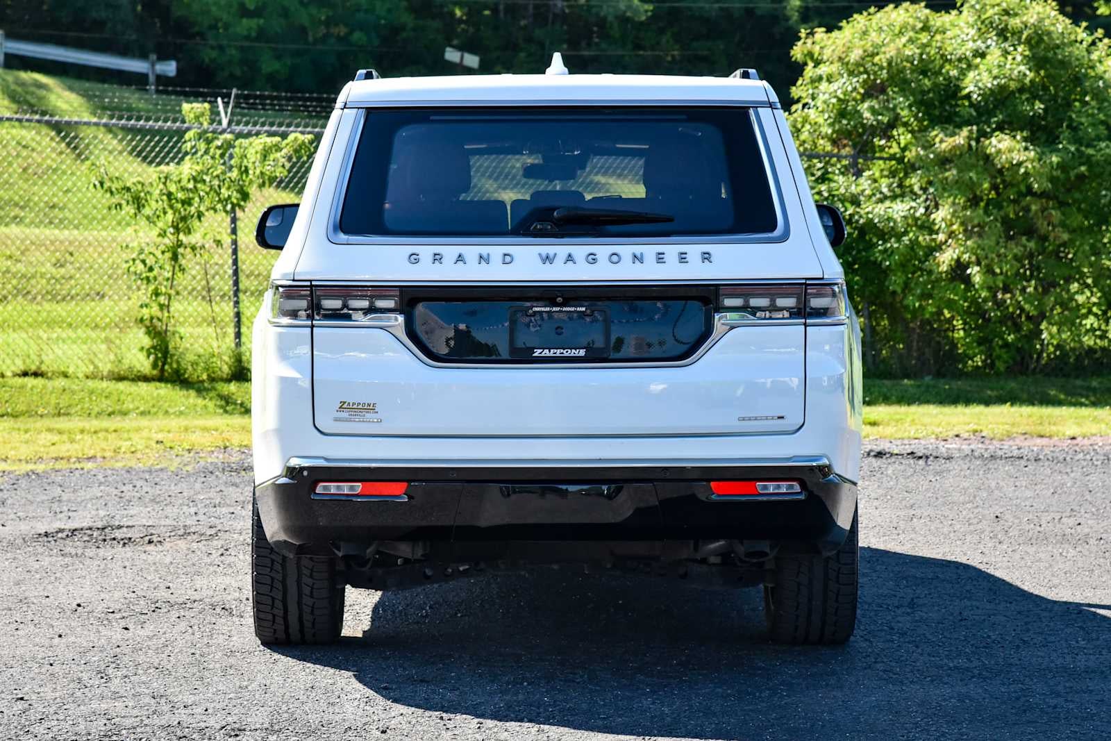 2023 Jeep Grand Wagoneer Series III