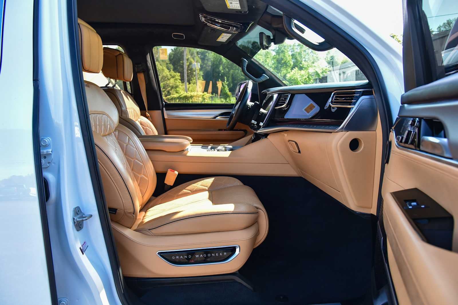 2023 Jeep Grand Wagoneer Series III