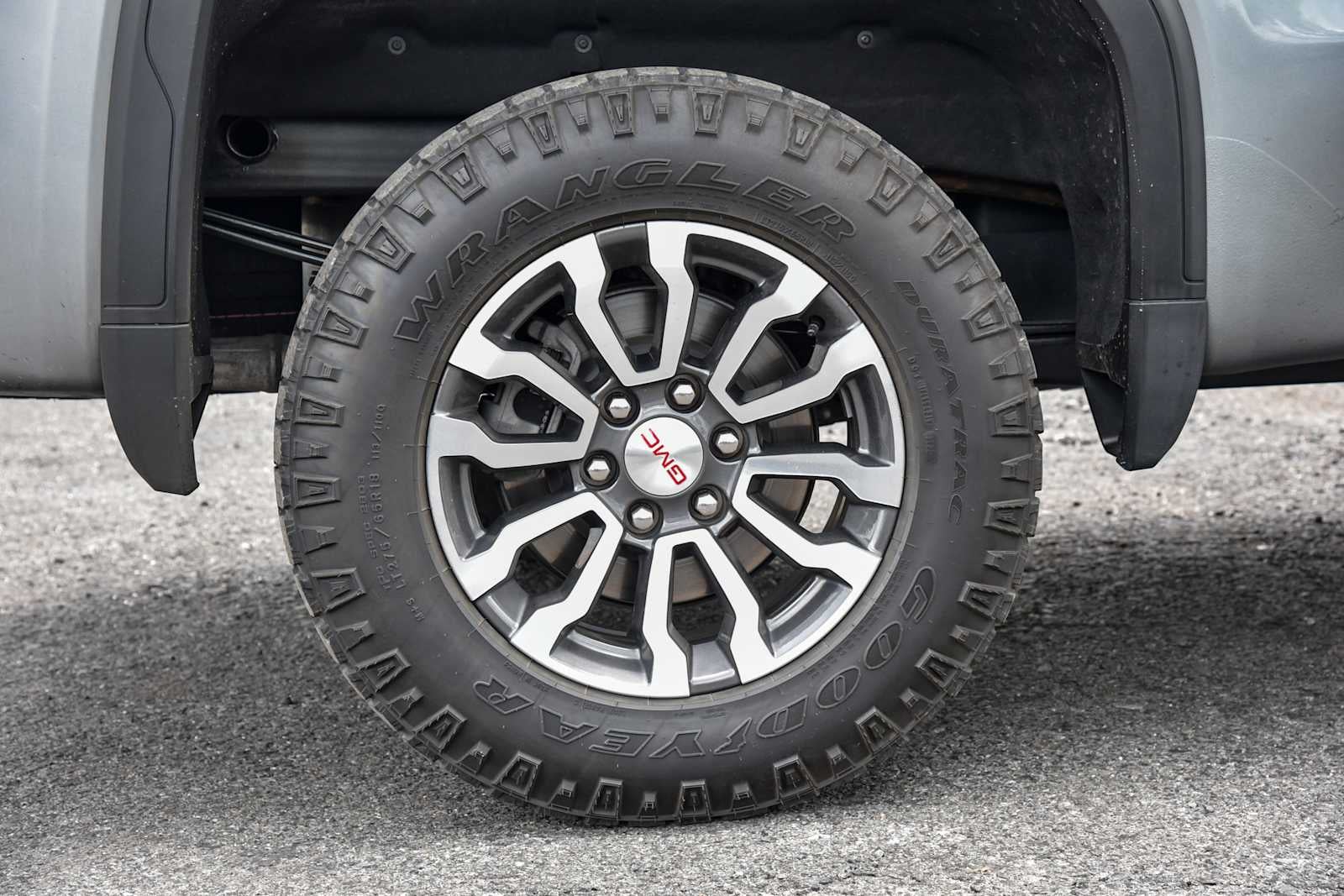 2023 GMC Sierra 1500 AT4