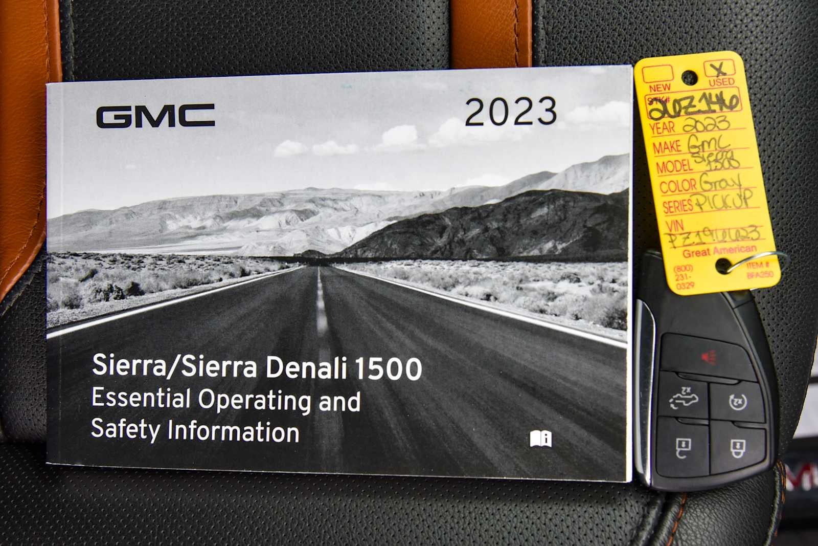 2023 GMC Sierra 1500 AT4
