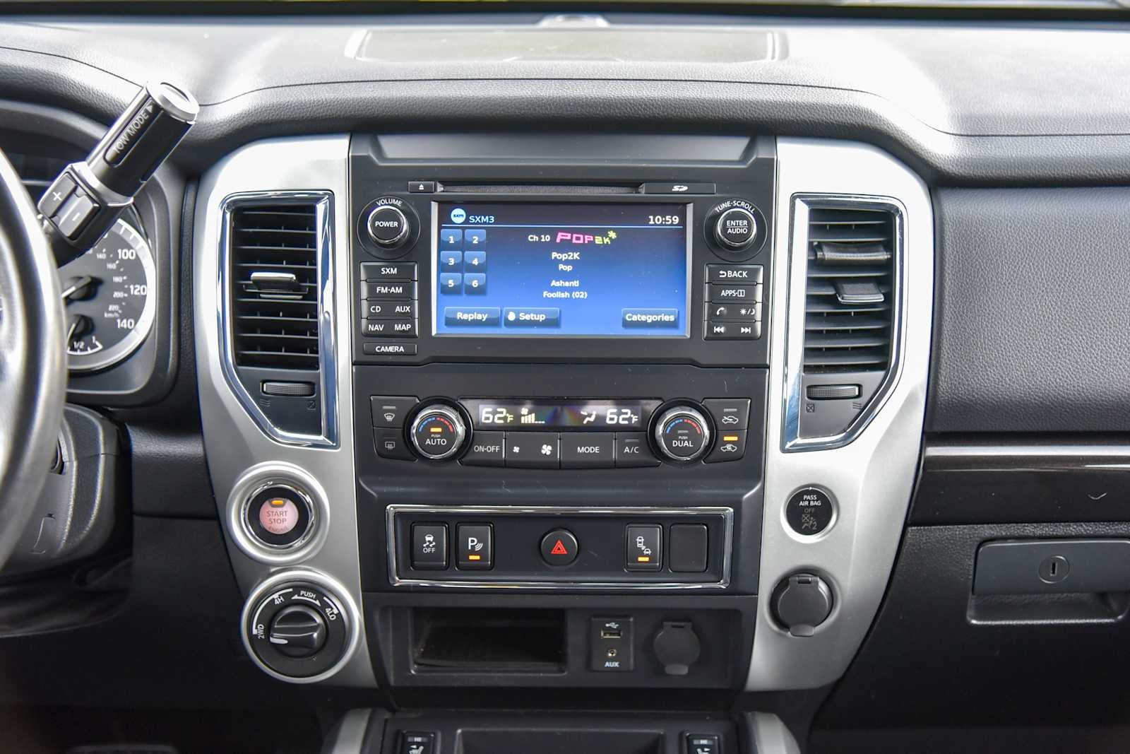 2018 Nissan Titan SV