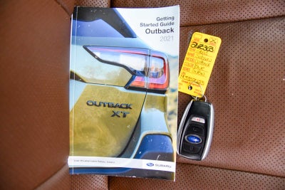 2021 Subaru Outback Touring XT