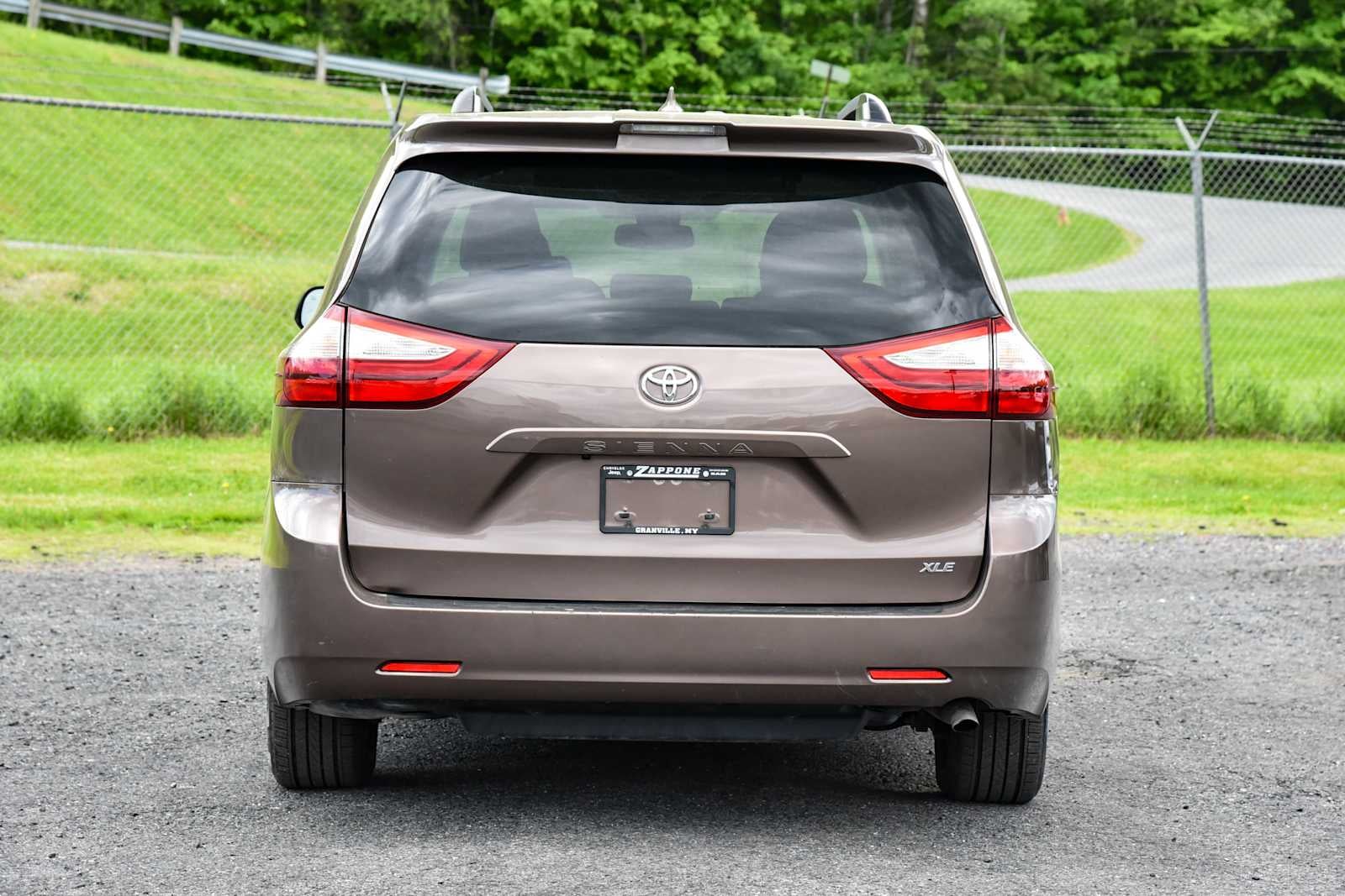 2018 Toyota Sienna XLE Premium