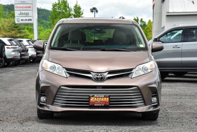 2018 Toyota Sienna XLE Premium